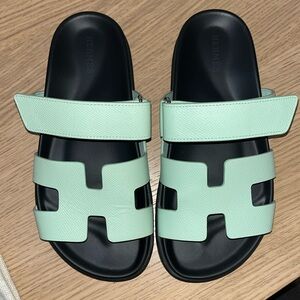 Hermes Chypre sandals